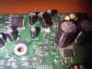 Original Xbox V1.0-V1.6 Motherboard Capacitor Repair Kit - Includes Clock Capacitor